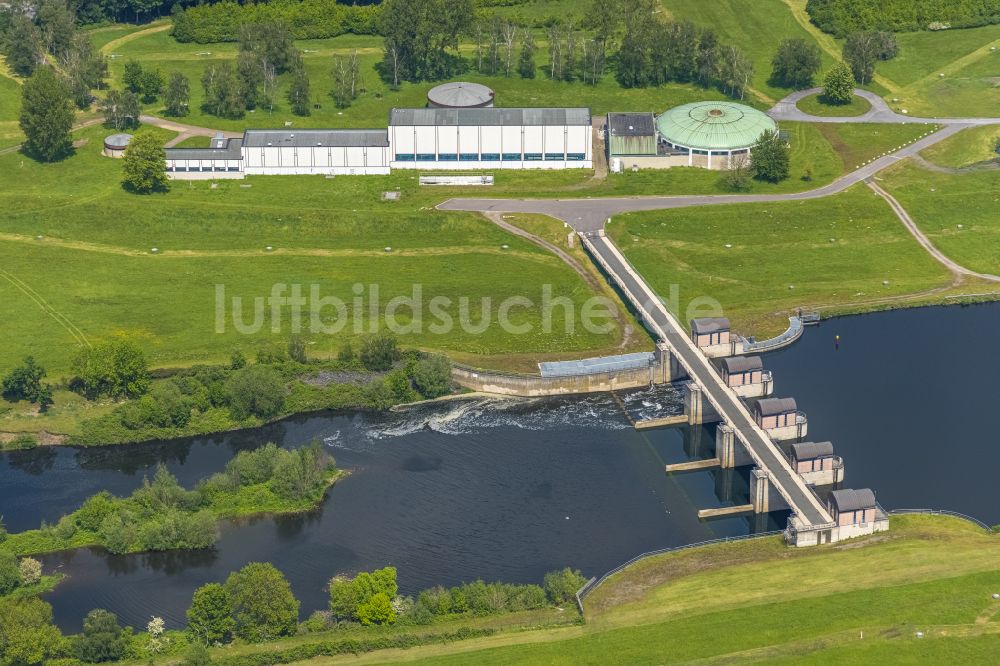 Luftaufnahme Styrum - Staustufe am Ufer des Flussverlauf der Ruhr - Ruhrwehr Raffelberg - in Styrum im Bundesland Nordrhein-Westfalen, Deutschland