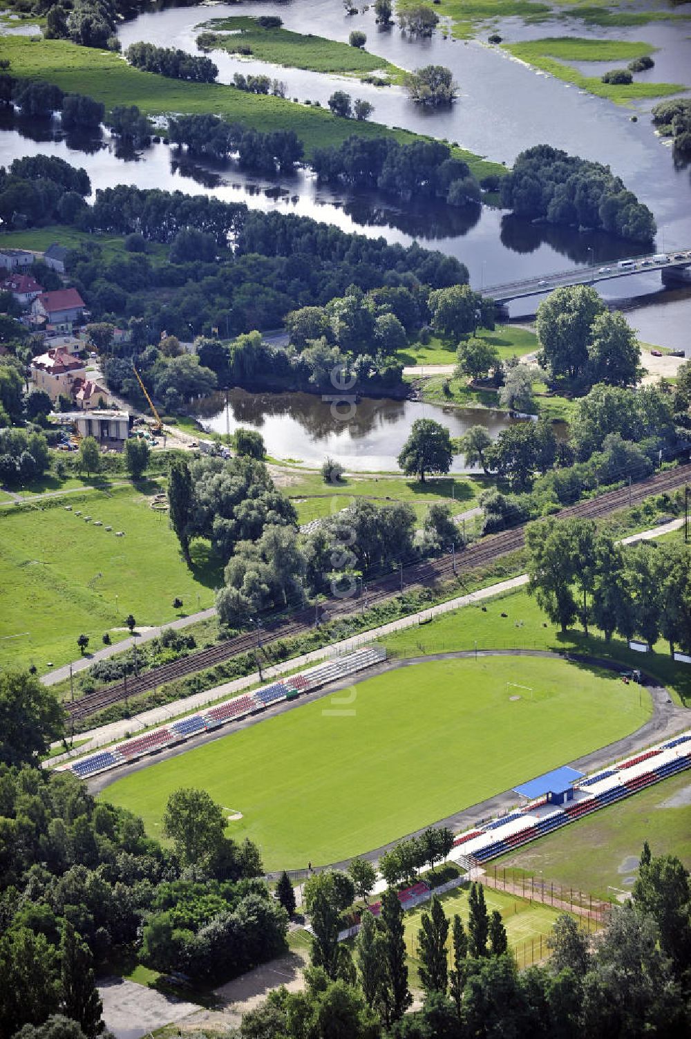 Luftbild Kostrzyn / Küstrin - Städtisches Sport und Freizeitzentrum