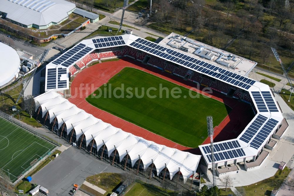 Erfurt von oben - Steigerwaldstadion in Erfurt im Bundesland Thüringen