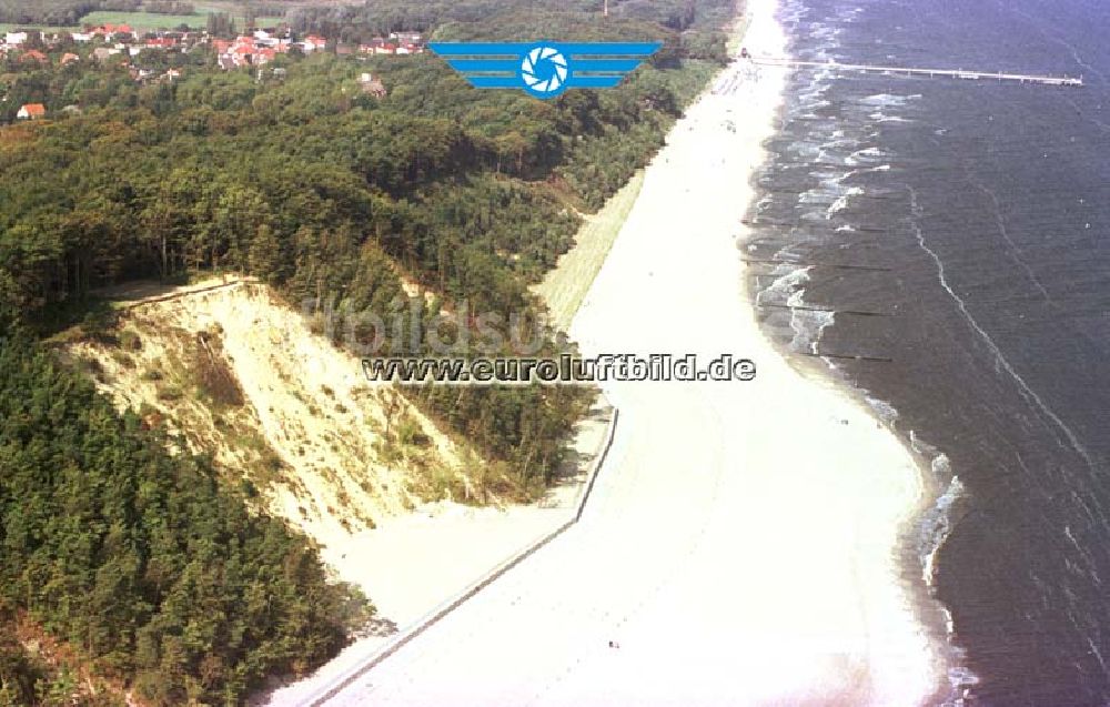 Luftbild Koserow / Usedom - Mecklenburg-Vorpommern - Steilstrand Koserow.