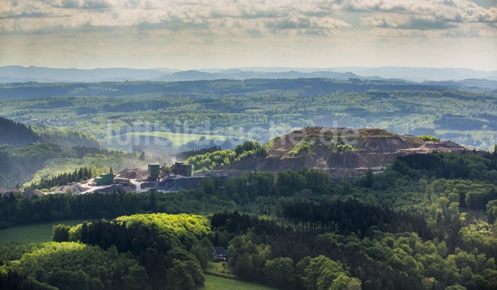 Luftbild Arnsberg - Steinbruch Ebel in Arnsberg im Bundesland Nordrhein-Westfalen