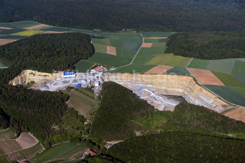 Luftbild Retzstadt - Steinbruch zum Abbau von Schotter der Schraud Josef GmbH & Co. KG Schotterwerk in Retzstadt im Bundesland Bayern, Deutschland