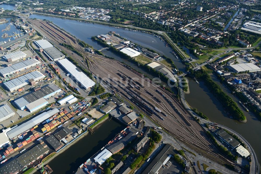 Luftbild Hamburg - Stellwerk Rangierbahnhof Hafenbahnhof Hamburg-Süd in Hamburg-Mitte / Kleiner Grasbrook