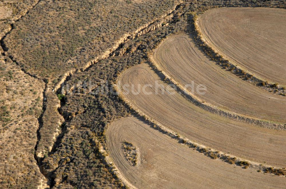 Durbanville aus der Vogelperspektive: Steppenlandschaften nordwestlich von Durbanville - steppes northwest of Durbanville