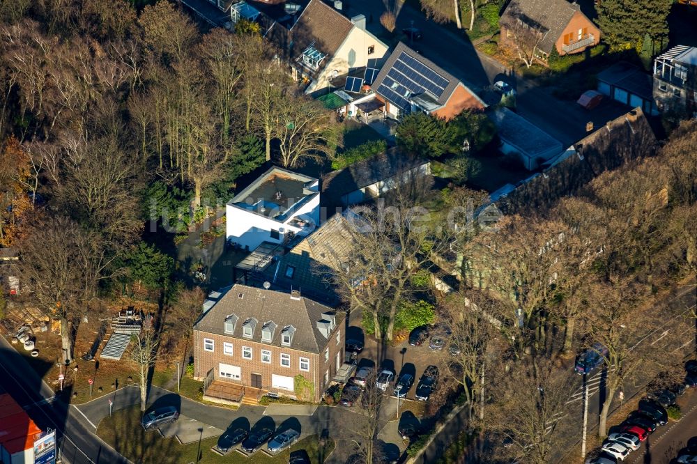 Bottrop aus der Vogelperspektive: Sterbehilfe- Einrichtung des Hospiz Osterfelder Straße im Ortsteil Stadtmitte in Bottrop im Bundesland Nordrhein-Westfalen