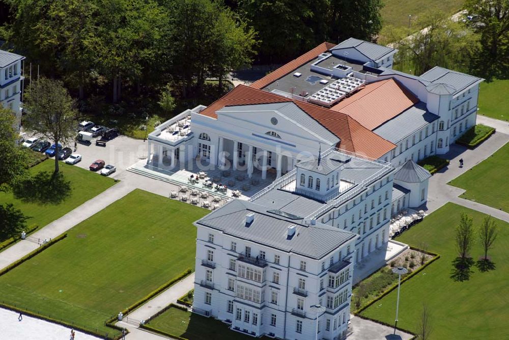 Heiligendamm von oben - 5-Sterne-Kempinski-Hotelanlage Heiligendamm