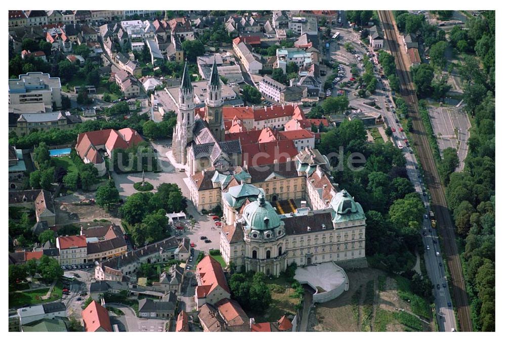 Luftaufnahme Wien (Österreich) - Stift Klosterneuburg - Wien (Österreich)