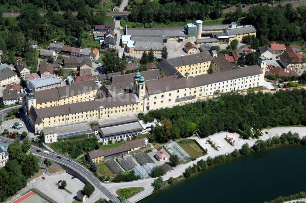 Lambach von oben - Stift Lambach