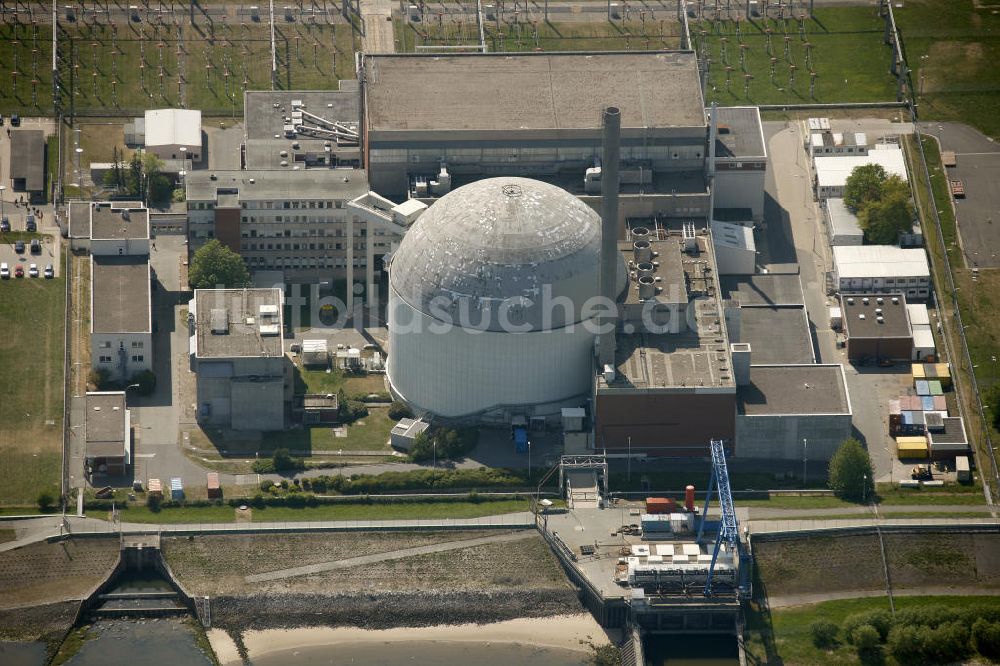 Stade von oben - Stillgelegtes Kernkraftwerk Stade in Niedersachsen