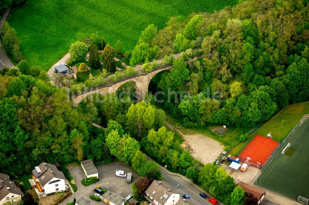 Luftaufnahme Gevelsberg - Stillgelegtes Viadukt in Gevelsberg im