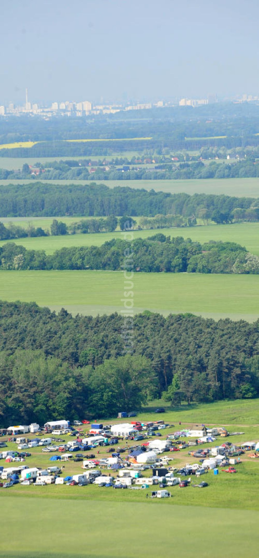 Luftaufnahme Altlandsberg OT Wegendorf - Stockcar Rennen auf der Rennbahn / Sandbahn Wegendorf bei Altlandsberg in Brandenburg