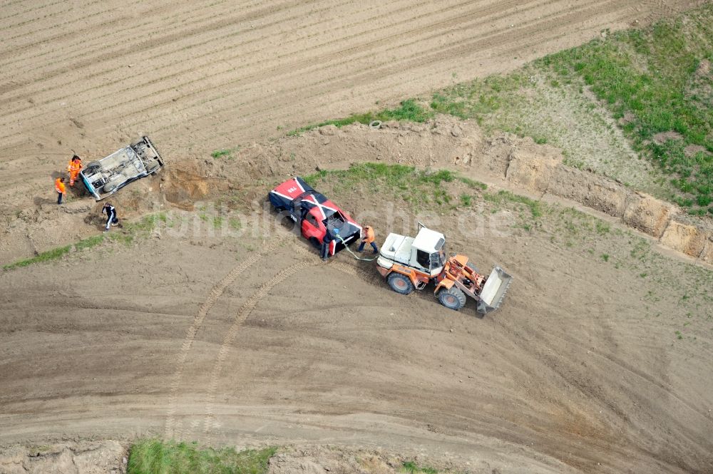 Luftaufnahme Altlandsberg OT Wegendorf - Stockcar Rennen auf der Rennbahn / Sandbahn Wegendorf bei Altlandsberg in Brandenburg