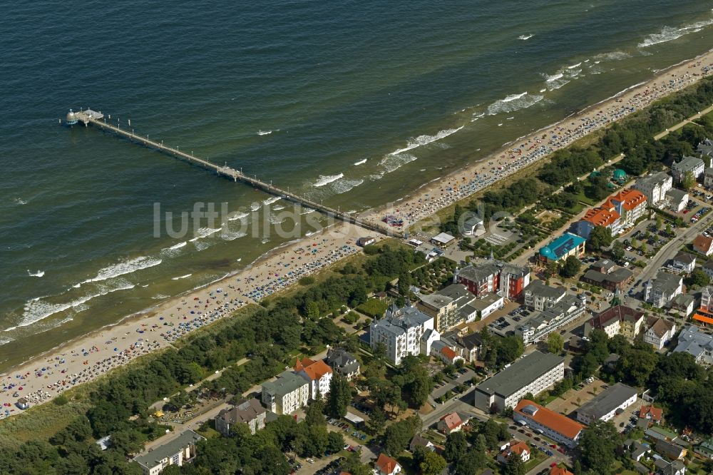 luftbild zinnowitz strand abschnitt mit seebrücke an der ostsee