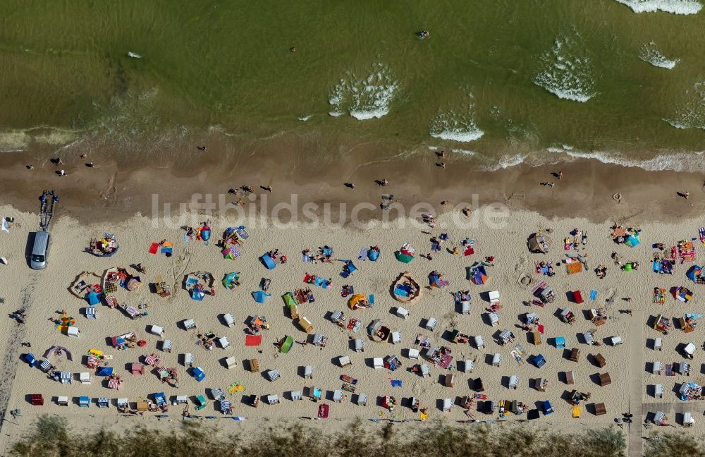 Binz von oben - Strand von Binz auf der Insel Rügen in Mecklenburg-Vorpommern