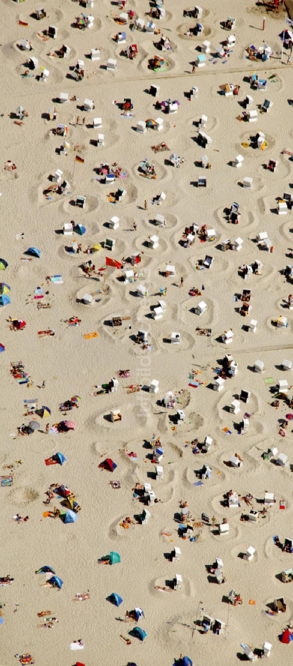 Luftbild Wangerooge - Strand von Wangerooge in Niedersachsen