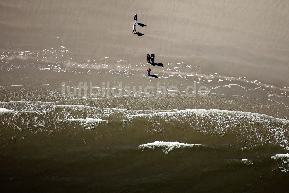 Wangerooge aus der Vogelperspektive: Strand Wangerooge in Niedersachsen