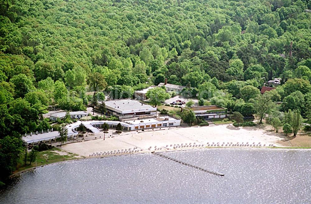 Köpenick - Berlin von oben - Strandbad Müggelsee in Friedrichshagen. Ort: Köpenick - Berlin. Datum: 16.05.03