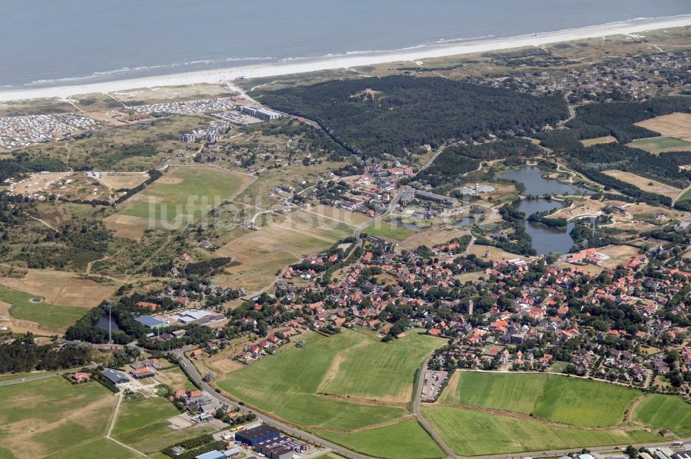 Luftaufnahme Ameland - Strandbereich der westfriesischen Insel Ameland in den Niederlanden