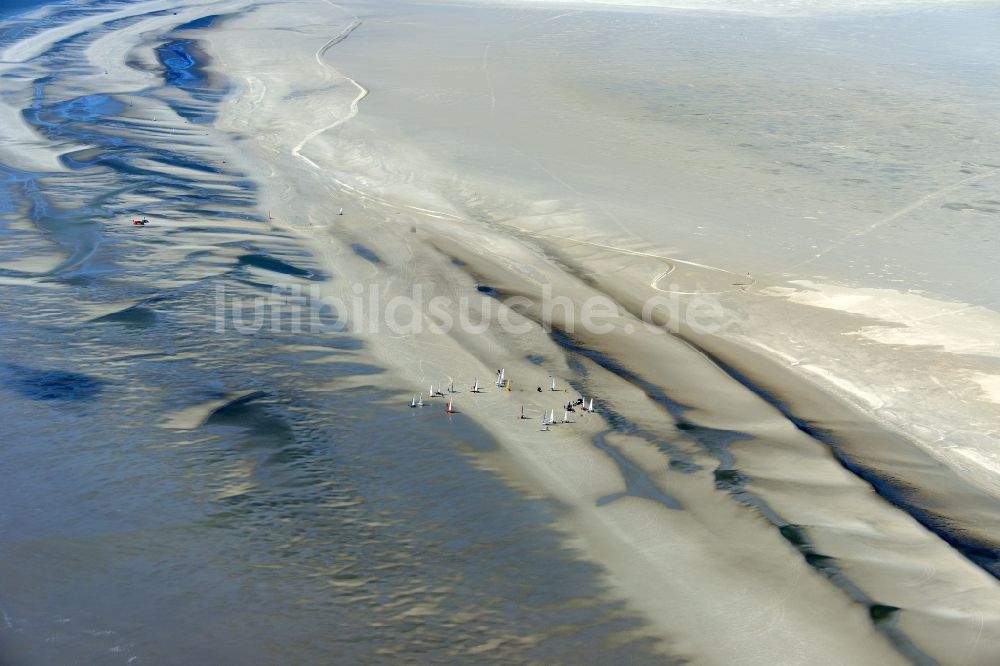 Luftbild Sankt Peter-Ording - Strandsegler in Sankt Peter-Ording im Bundesland Schleswig-Holstein, Deutschland