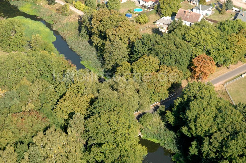 Luftaufnahme Zerben - Straßenbrücke über den Zerbener Altarm