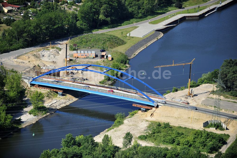 Wusterwitz aus der Vogelperspektive: Straßenbrücke zwischen Wusterwitz und Bensdorf über den Elbe-Havel-Kanal