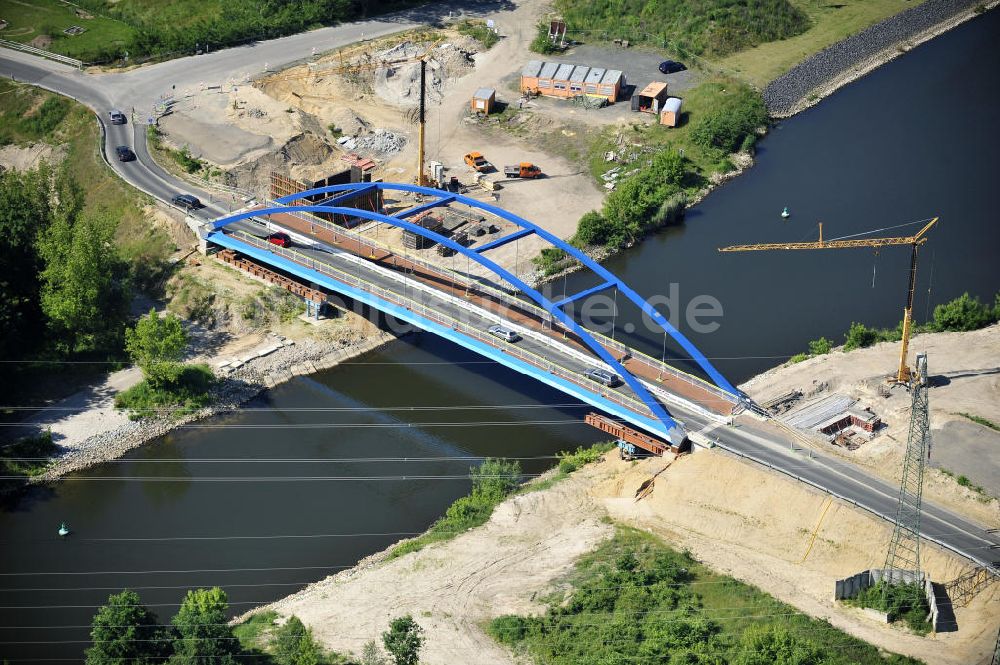 Luftbild Wusterwitz - Straßenbrücke zwischen Wusterwitz und Bensdorf über den Elbe-Havel-Kanal