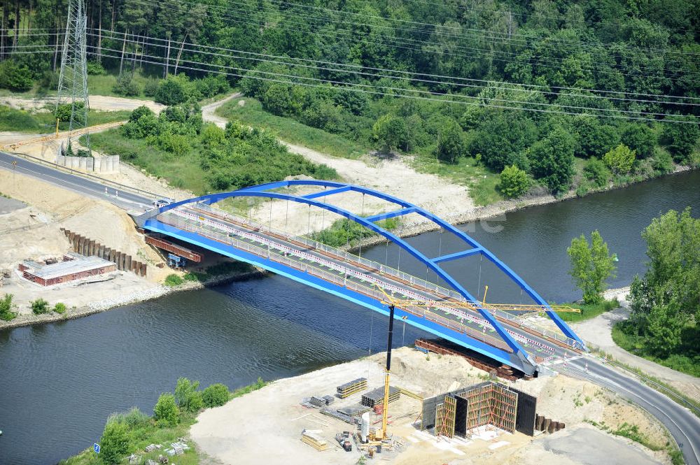 Wusterwitz aus der Vogelperspektive: Straßenbrücke zwischen Wusterwitz und Bensdorf über den Elbe-Havel-Kanal