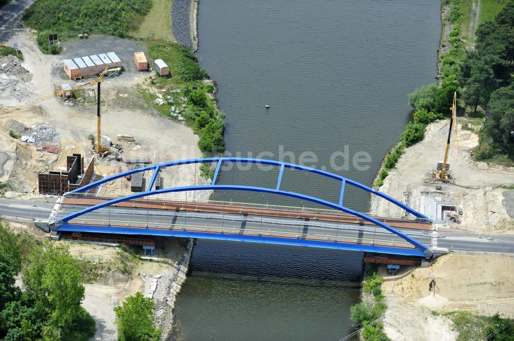 Wusterwitz aus der Vogelperspektive: Straßenbrücke zwischen Wusterwitz und Bensdorf über den Elbe-Havel-Kanal