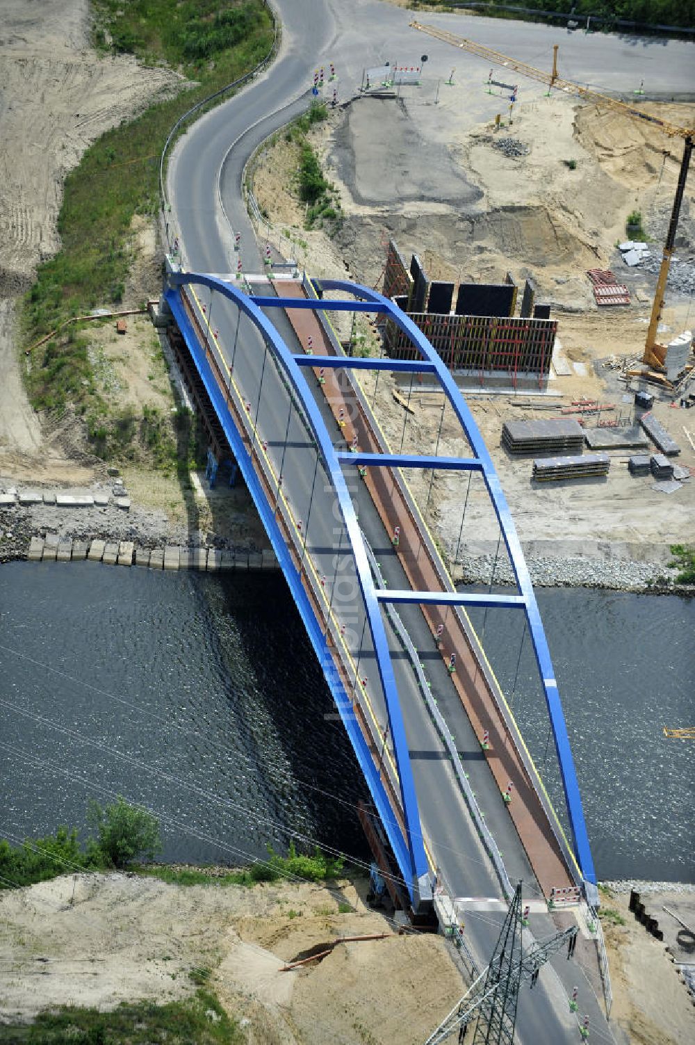 Wusterwitz aus der Vogelperspektive: Straßenbrücke zwischen Wusterwitz und Bensdorf über den Elbe-Havel-Kanal