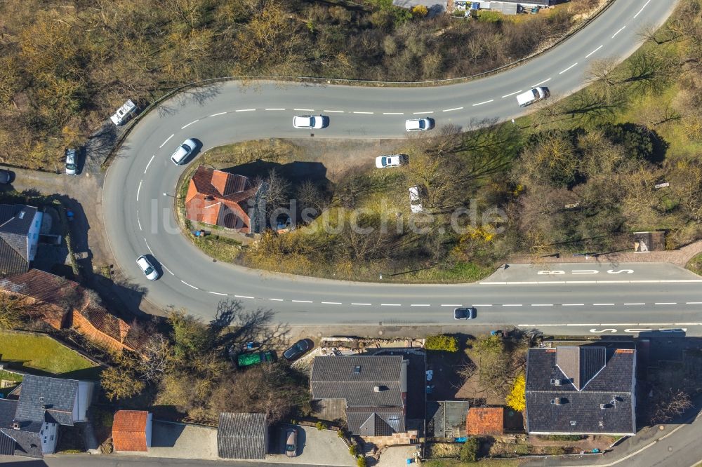 Bad Wildungen aus der Vogelperspektive: Straßenführung Friedrich-Ebert-Straße in Bad Wildungen im Bundesland Hessen, Deutschland