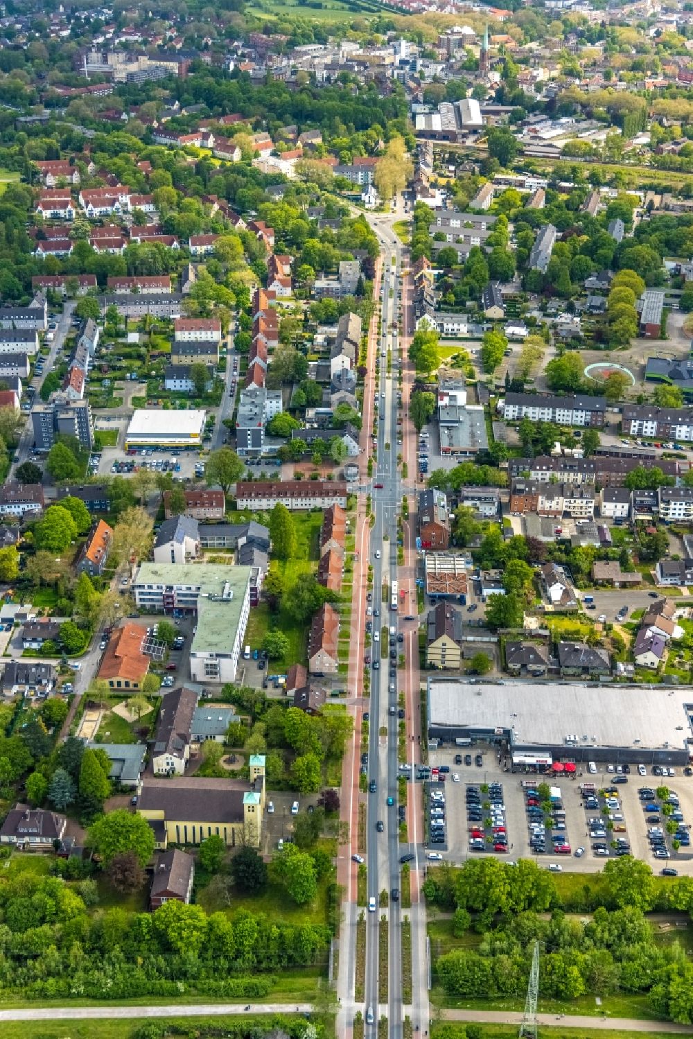 Gladbeck von oben - Straßenführung der Horster Straße in Gladbeck im Bundesland Nordrhein-Westfalen, Deutschland