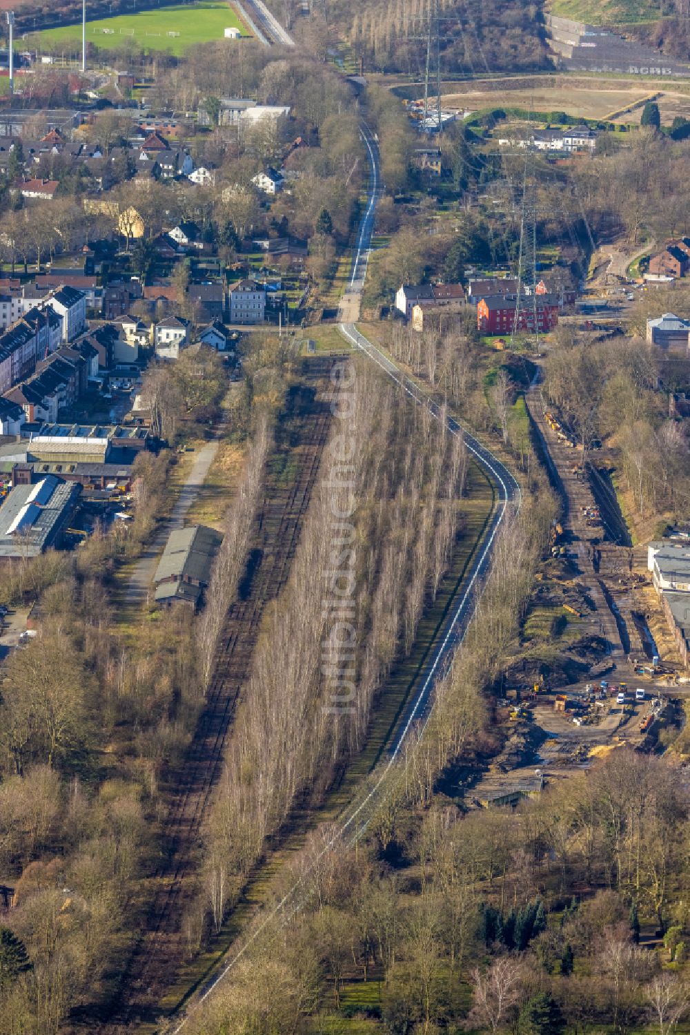 Luftbild Gelsenkirchen - Straßenführung des Radschnellweges RS1 am ehemaligen Bahngelände im Ortteil Ückendorf in Gelsenkirchen im Bundesland Nordrhein-Westfalen, Deutschland