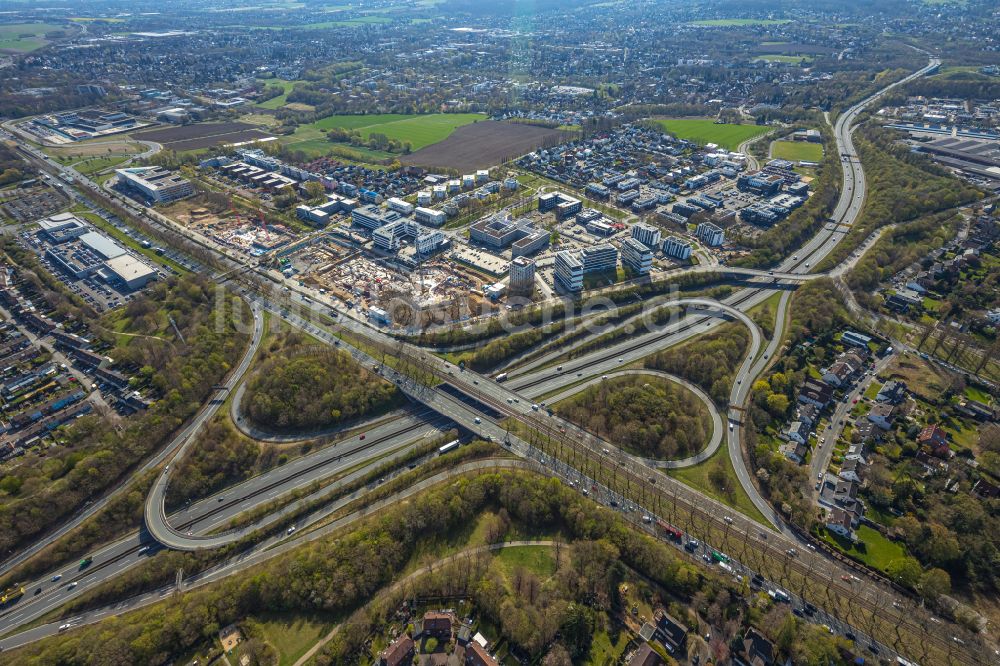 Dortmund aus der Vogelperspektive: Straßenführung der B1 - B236 Stadtkrone Ost in Dortmund im Bundesland Nordrhein-Westfalen, Deutschland