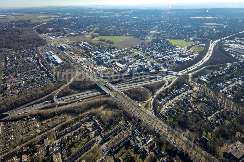 Dortmund von oben - Straßenführung der B1 - B236 Stadtkrone Ost und Gewerbegebiet an der Freie-Vogel-Straße - Stockholmer Allee - Lissaboner Allee in Dortmund im Bundesland Nordrhein-Westfalen, Deutschland