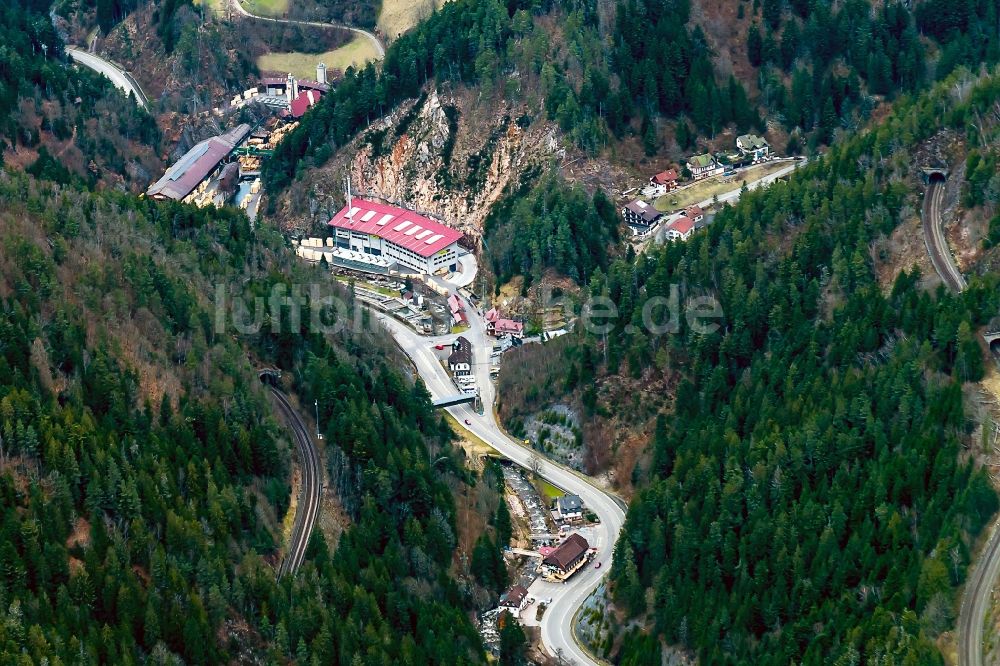 Luftbild Triberg - Straßenführung E531 in Triberg im Bundesland Baden-Württemberg, Deutschland