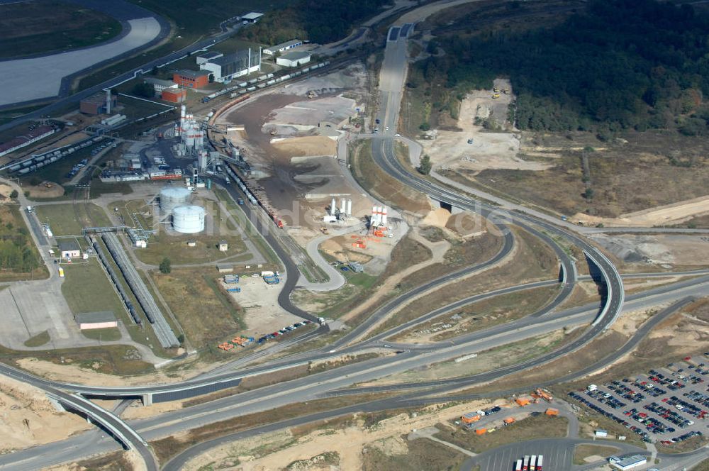 Luftbild Schönefeld - Straßenführung zum Flughafen Berlin-Schönefeld BBI (SXF) im Nordosten