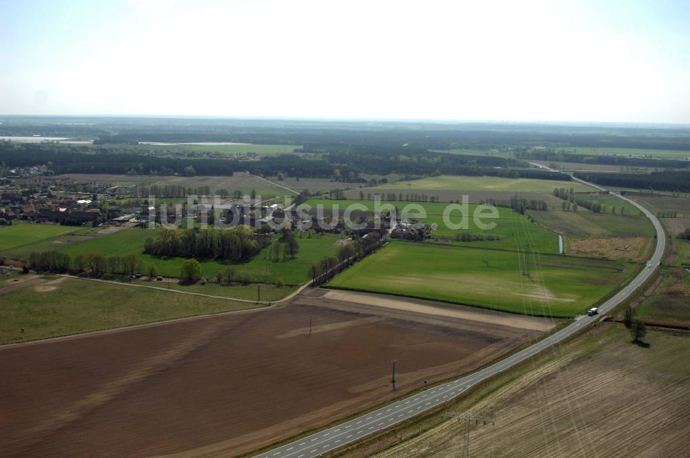 BENSDORF aus der Vogelperspektive: Strassenverlauf der L96 Ortsumgehung Bensdorf