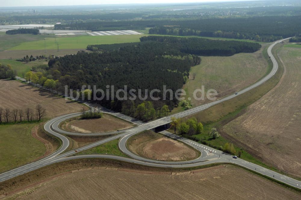 BENSDORF aus der Vogelperspektive: Strassenverlauf der L96 Ortsumgehung Bensdorf