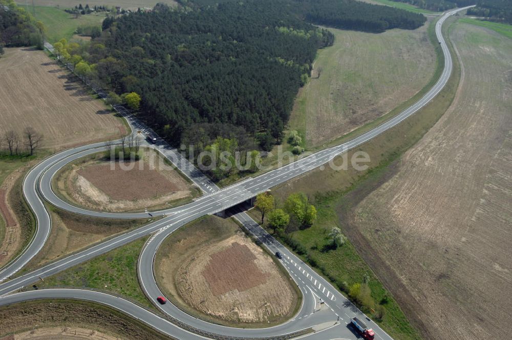 BENSDORF aus der Vogelperspektive: Strassenverlauf der L96 Ortsumgehung Bensdorf