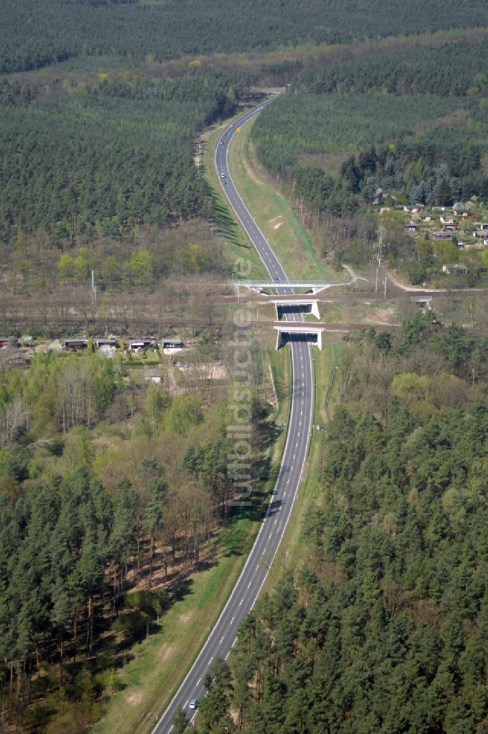 Luftaufnahme MICHENDORF - Strassenverlauf der B2 Ortsumgehung Michendorf