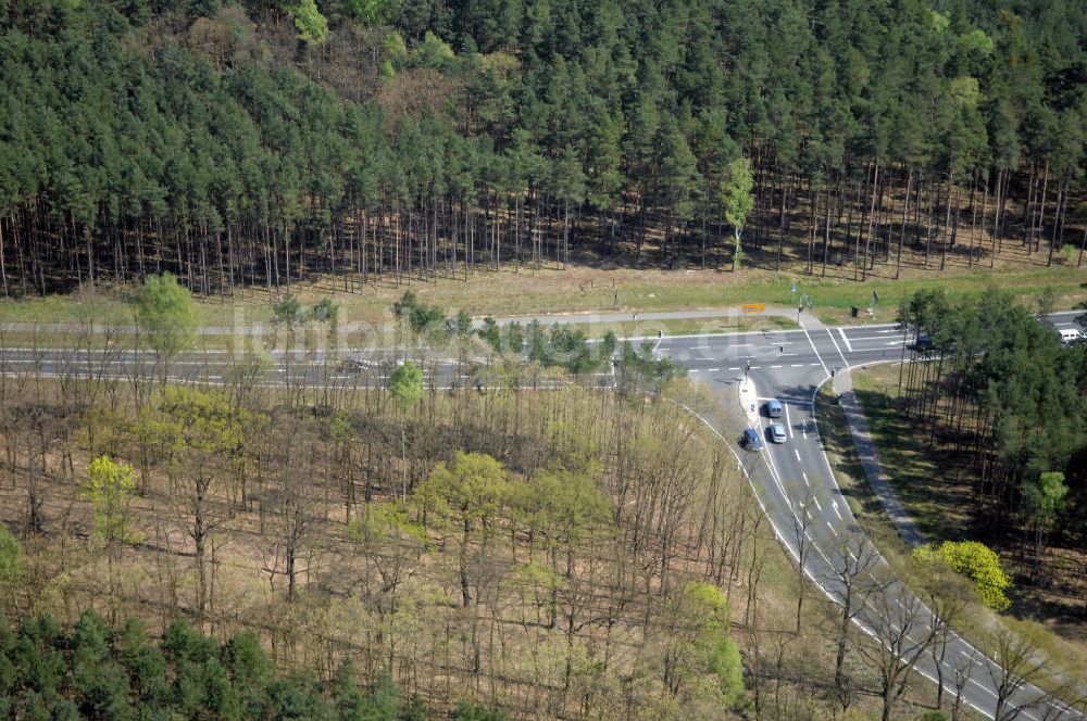 Luftaufnahme MICHENDORF - Strassenverlauf der B2 Ortsumgehung Michendorf