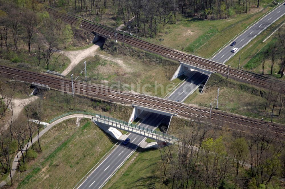 Luftbild MICHENDORF - Strassenverlauf der B2 Ortsumgehung Michendorf