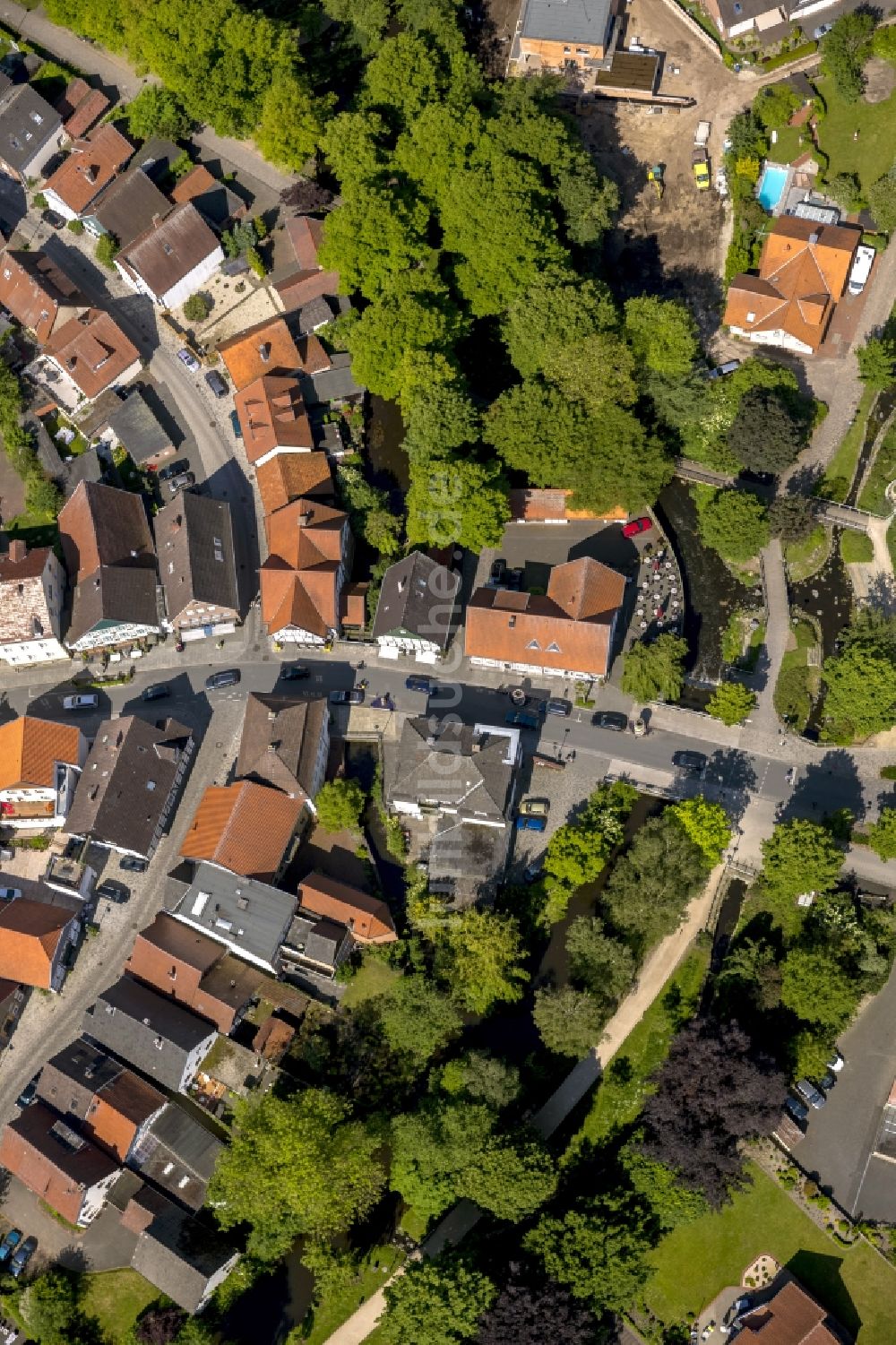 Luftaufnahme Rietberg - Straßenverlauf in Rietberg im Bundesland Nordrhein-Westfalen