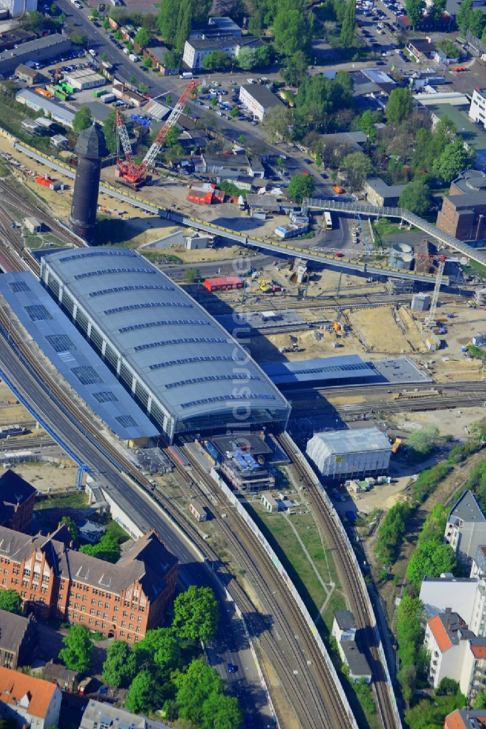 Berlin von oben - Strecken- Ausbau Bahnhof Ostkreuz im Stadtteil Friedrichshain von Berlin