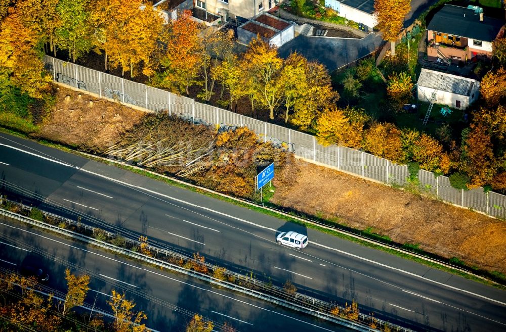 Witten aus der Vogelperspektive: Streckenabschnitt der Bundesautobahn A 44 im Bereich der Abfahrt Witten-Zentrum in Witten im Bundesland Nordrhein-Westfalen