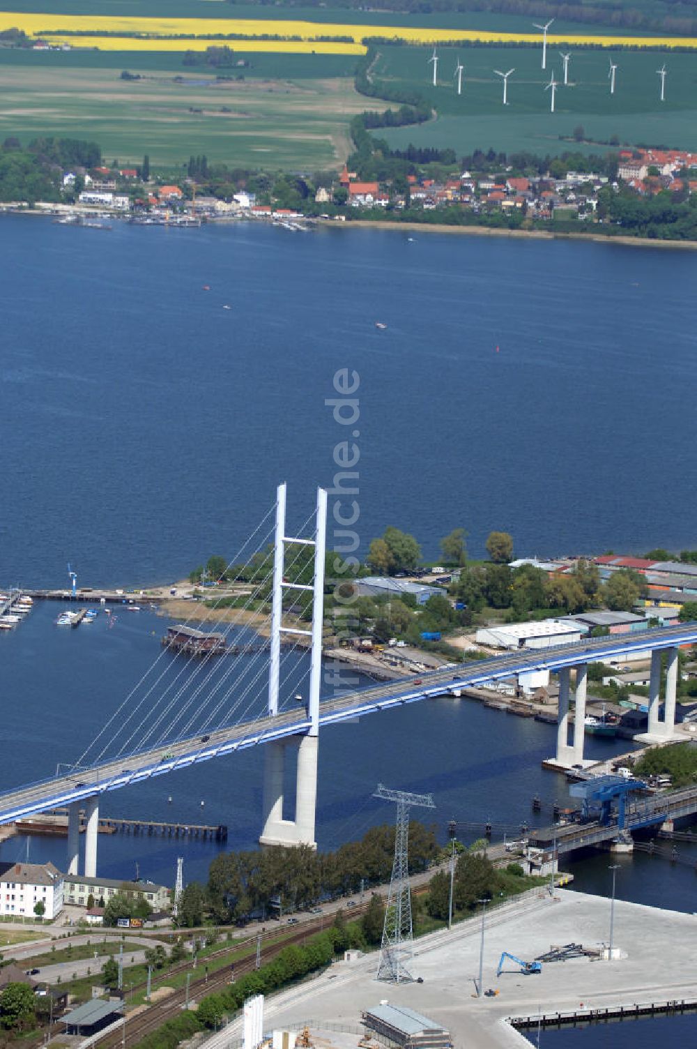 Luftbild Stralsund - Strelasundquerung und Rügendamm- Brücke der Insel Rügen