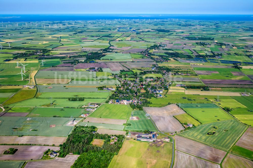 Braderup von oben - Strukturen auf landwirtschaftlichen Feldern in Braderup im Bundesland Schleswig-Holstein, Deutschland