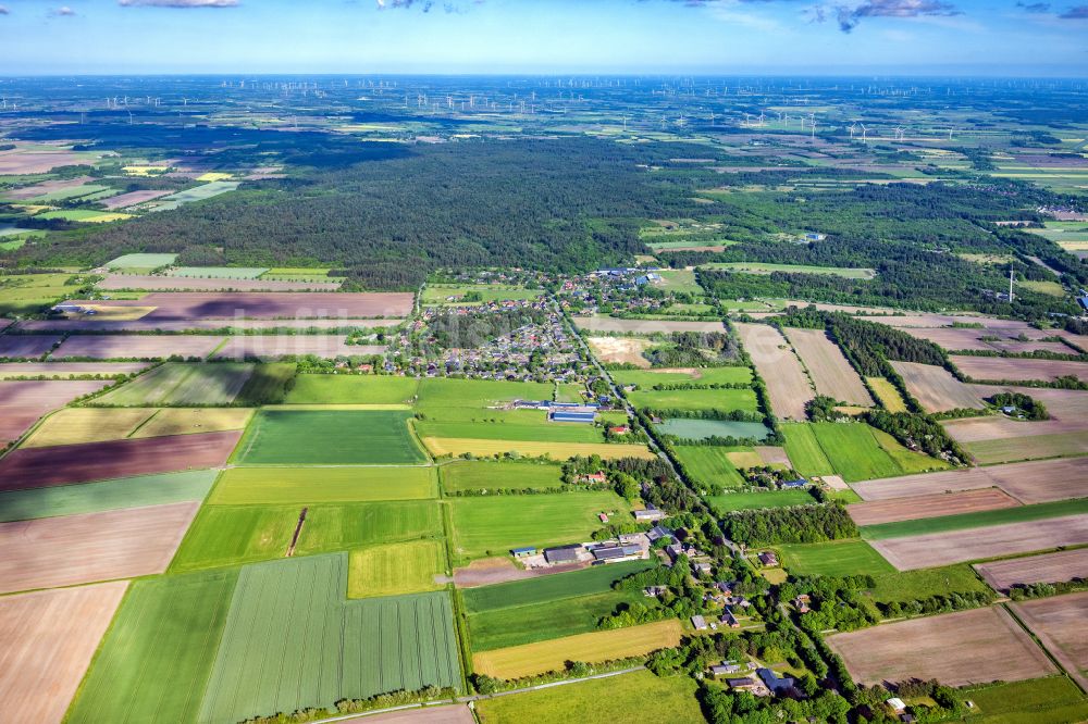 Klintum von oben - Strukturen auf landwirtschaftlichen Feldern in Klintum im Bundesland Schleswig-Holstein, Deutschland