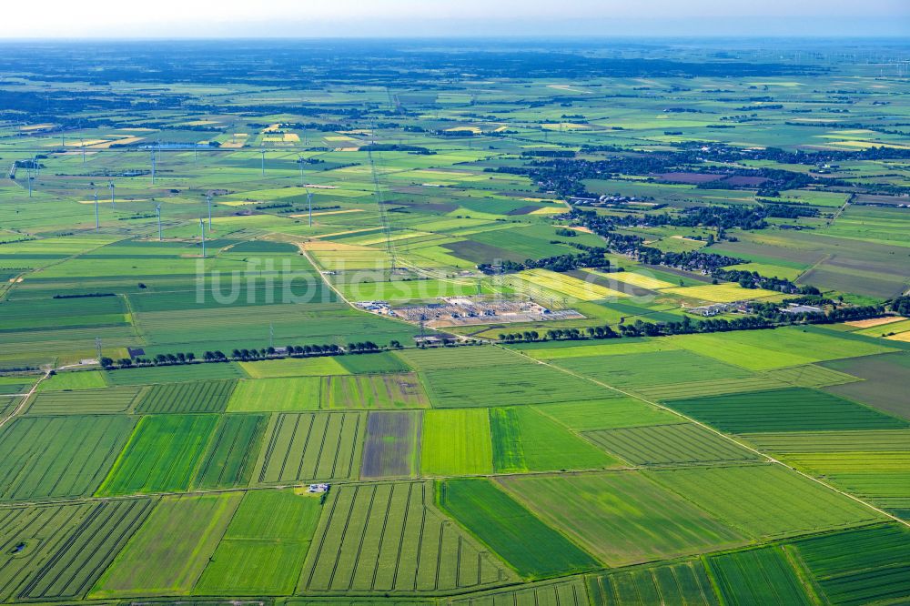 Klixbüll von oben - Strukturen auf landwirtschaftlichen Feldern in Klixbüll im Bundesland Schleswig-Holstein, Deutschland