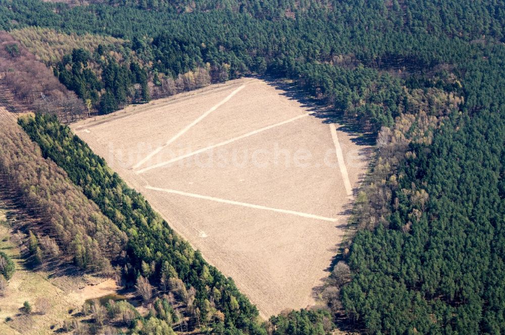 Kyritz aus der Vogelperspektive: Strukturen auf landwirtschaftlichen Feldern in Kyritz im Bundesland Brandenburg, Deutschland